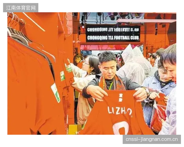 升班马重庆铜梁龙表现惊艳，与大连英博共同成为上半程最大黑马。